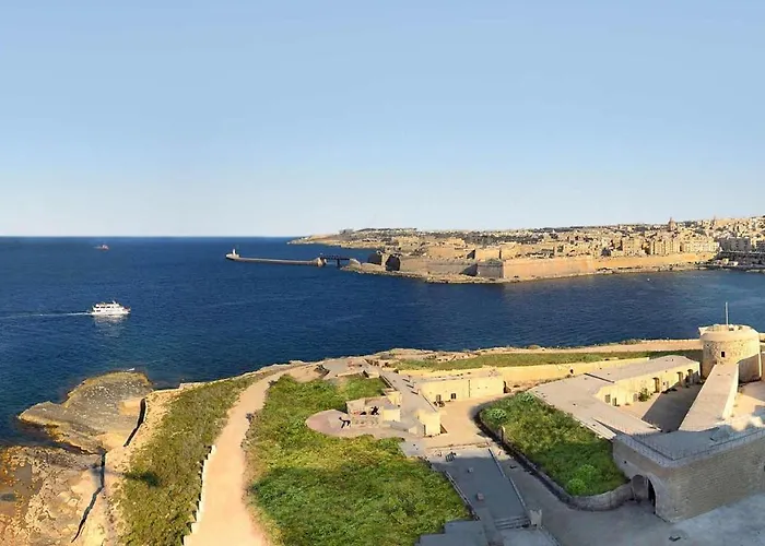 Superb Seafront Family By Buena Vista Apartament *