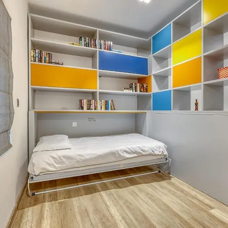 Apartment Superb Seafront Family *