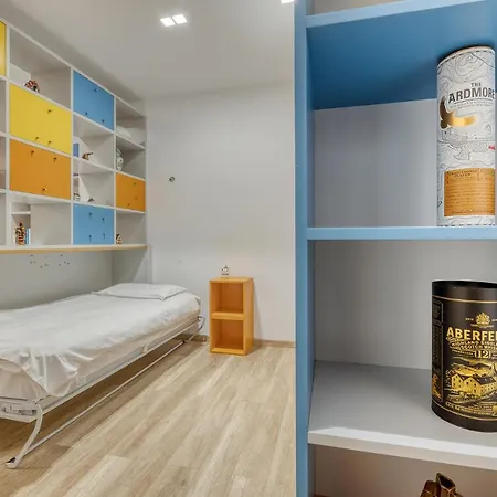 Superb Seafront Family Appartement Sliema