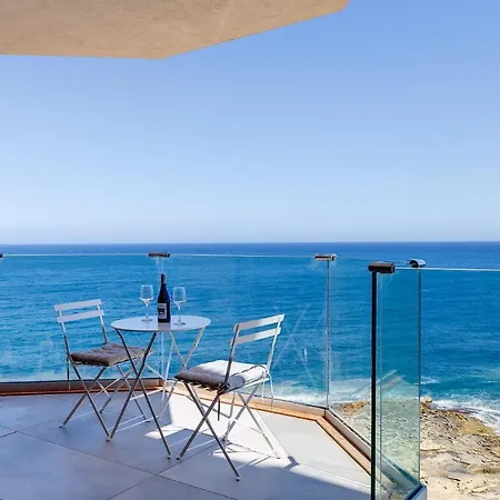 Appartement Superb Seafront Family Sliema