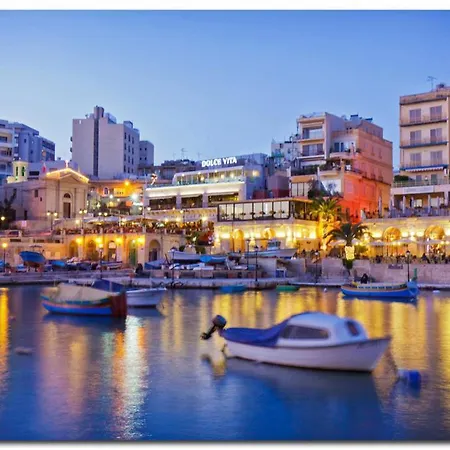 Apartment Superb Seafront Family