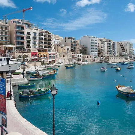 Superb Seafront Family Appartement