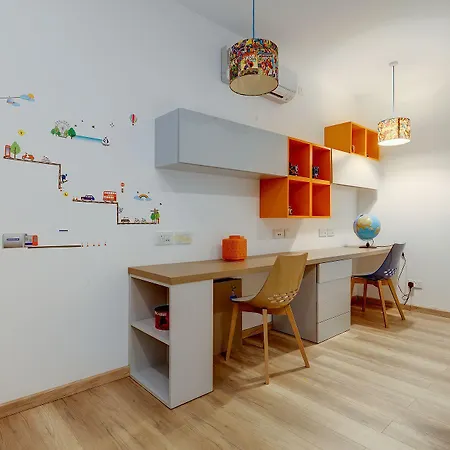 Superb Seafront Family Appartement