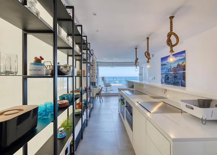 Superb Seafront Family By Buena Vista *