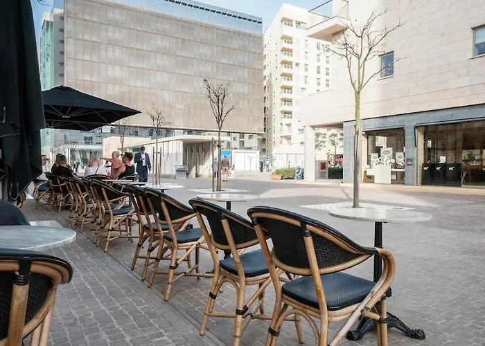 Superb Seafront Family By Buena Vista Appartamento Sliema