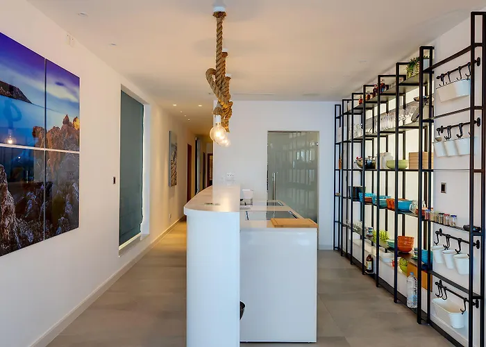 Superb Seafront Family By Buena Vista Appartamento *